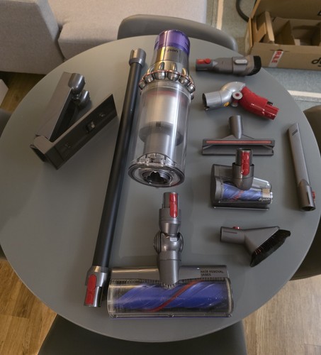 Dyson v11 cordless vacuum - v11,