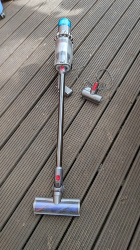 Dyson v11 cordless - v11,