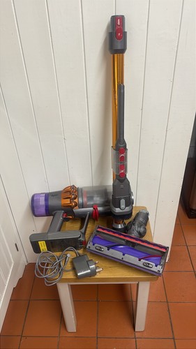 Dyson v11 sv15 cordless vacuum - sv15,