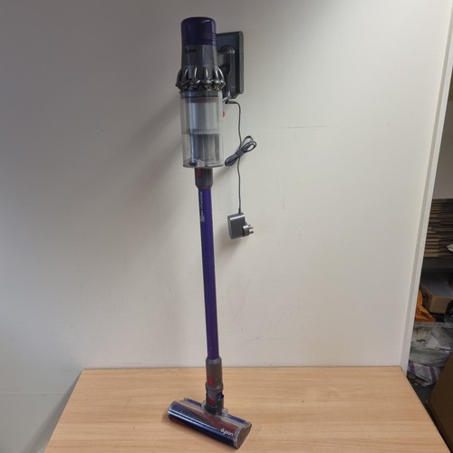 Dyson v11 absolute cordless - v11,